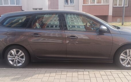 Peugeot 308, 2021 год, 1 390 000 рублей, 2 фотография