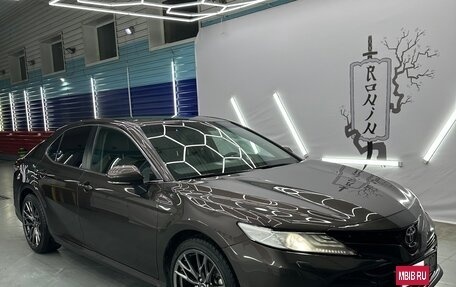 Toyota Camry, 2018 год, 2 750 000 рублей, 2 фотография