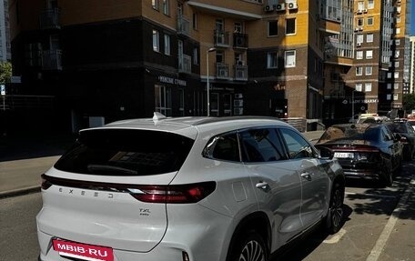 CheryExeed TXL, 2022 год, 2 790 000 рублей, 5 фотография