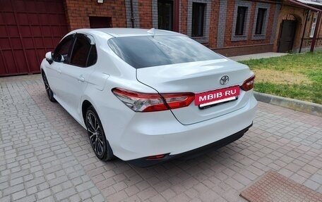 Toyota Camry, 2020 год, 2 750 000 рублей, 3 фотография