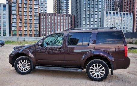 Nissan Pathfinder, 2012 год, 2 450 000 рублей, 3 фотография