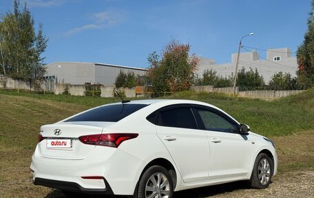 Hyundai Solaris II рестайлинг, 2017 год, 1 100 000 рублей, 3 фотография