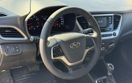 Hyundai Solaris II рестайлинг, 2017 год, 1 100 000 рублей, 9 фотография