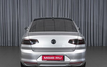 Volkswagen Passat B8 рестайлинг, 2017 год, 1 348 000 рублей, 4 фотография