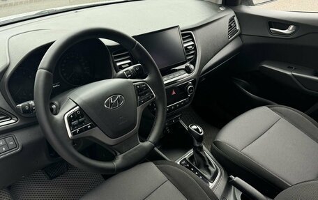Hyundai Solaris II рестайлинг, 2021 год, 1 599 200 рублей, 5 фотография