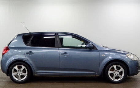 KIA cee'd I рестайлинг, 2009 год, 550 000 рублей, 4 фотография