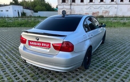 BMW 3 серия, 2011 год, 1 345 000 рублей, 5 фотография