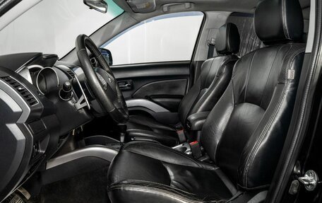 Mitsubishi Outlander III рестайлинг 3, 2007 год, 1 075 000 рублей, 5 фотография