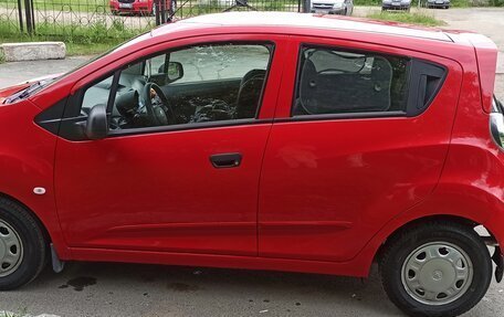 Chevrolet Spark III, 2011 год, 420 000 рублей, 2 фотография