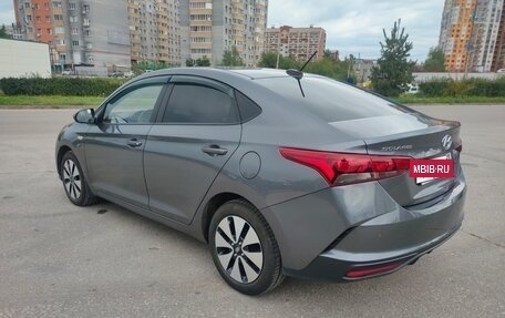 Hyundai Solaris II рестайлинг, 2021 год, 4 фотография