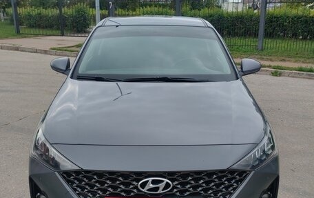 Hyundai Solaris II рестайлинг, 2021 год, 2 фотография
