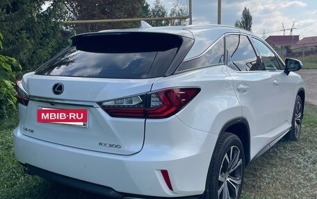 Lexus RX IV рестайлинг, 2019 год, 4 100 000 рублей, 4 фотография