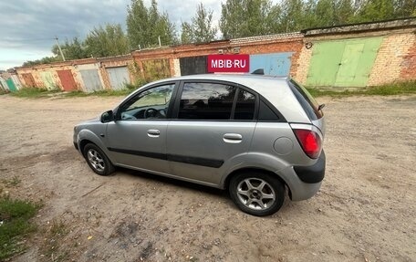 KIA Rio II, 2007 год, 300 000 рублей, 2 фотография