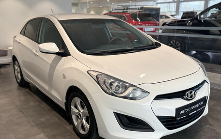 Hyundai i30 II рестайлинг, 2014 год, 929 000 рублей, 4 фотография