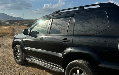 Toyota Land Cruiser Prado 120 рестайлинг, 2006 год, 2 300 000 рублей, 6 фотография