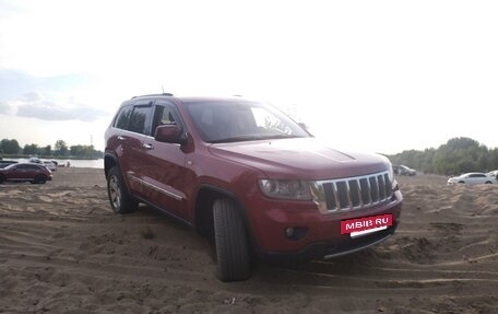 Jeep Grand Cherokee, 2011 год, 1 530 000 рублей, 3 фотография