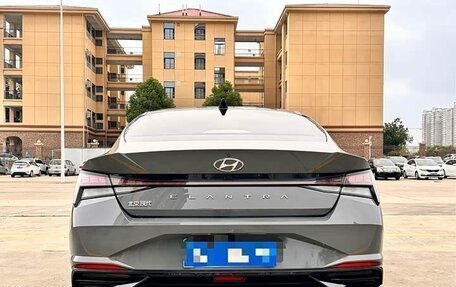 Hyundai Elantra, 2021 год, 1 740 000 рублей, 4 фотография