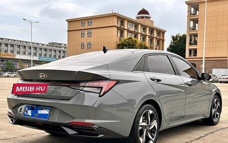 Hyundai Elantra, 2021 год, 1 740 000 рублей, 3 фотография
