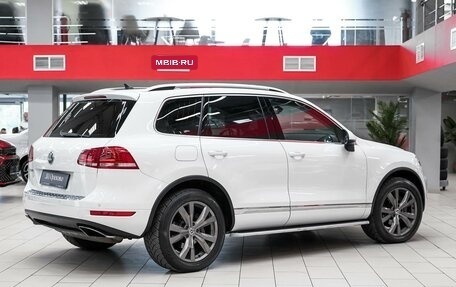 Volkswagen Touareg III, 2012 год, 1 849 000 рублей, 2 фотография