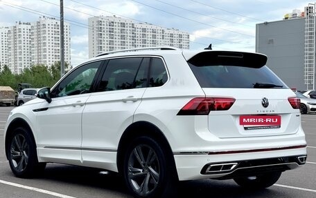 Volkswagen Tiguan II, 2021 год, 3 699 000 рублей, 9 фотография