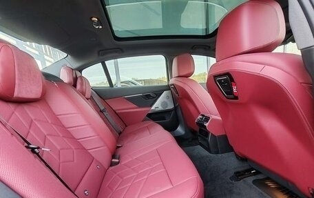 BMW 5 серия, 2025 год, 6 753 000 рублей, 9 фотография
