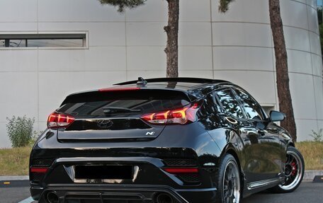 Hyundai Veloster II, 2021 год, 1 984 000 рублей, 5 фотография