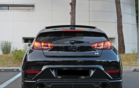 Hyundai Veloster II, 2021 год, 1 984 000 рублей, 6 фотография