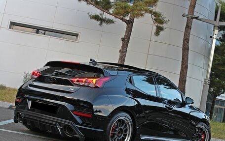 Hyundai Veloster II, 2021 год, 1 984 000 рублей, 4 фотография