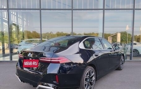 BMW 5 серия, 2025 год, 6 753 000 рублей, 4 фотография