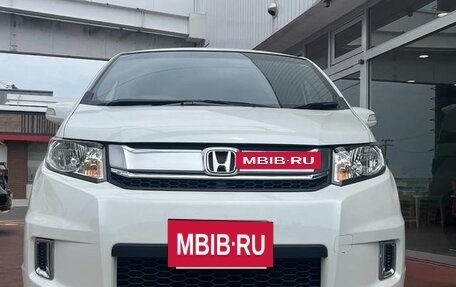 Honda Freed I, 2016 год, 888 000 рублей, 2 фотография