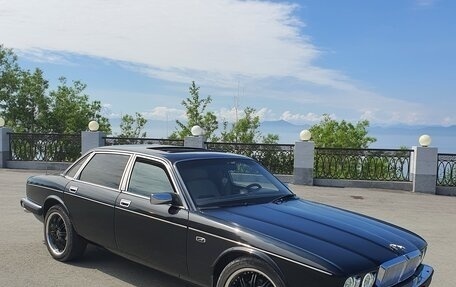 Jaguar XJ III (X350), 1988 год, 5 000 000 рублей, 2 фотография