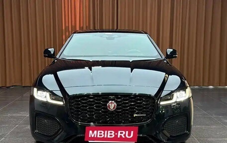 Jaguar XF II, 2022 год, 2 375 000 рублей, 2 фотография