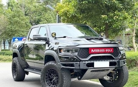 Rambler 1500, 2023 год, 16 000 000 рублей, 3 фотография