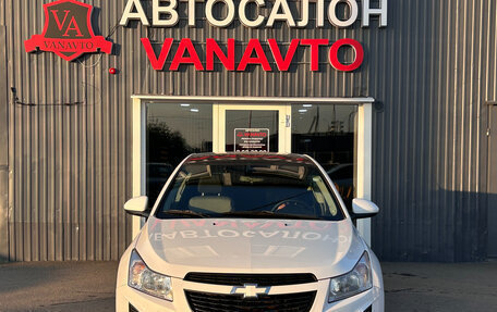 Chevrolet Cruze II, 2013 год, 820 000 рублей, 2 фотография