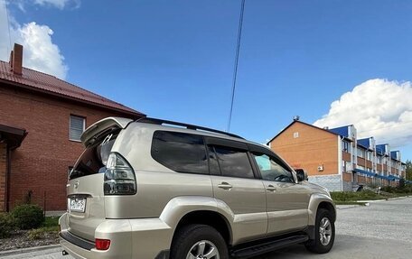 Toyota Land Cruiser Prado 120 рестайлинг, 2008 год, 2 930 000 рублей, 7 фотография