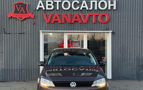 Volkswagen Jetta VI, 2014 год, 1 150 000 рублей, 2 фотография
