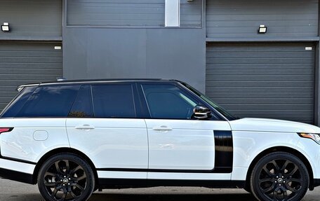 Land Rover Range Rover IV рестайлинг, 2018 год, 5 600 000 рублей, 8 фотография