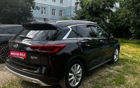 Infiniti QX50 II, 2018 год, 2 300 000 рублей, 3 фотография