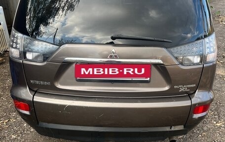 Mitsubishi Outlander III рестайлинг 3, 2011 год, 1 000 000 рублей, 5 фотография