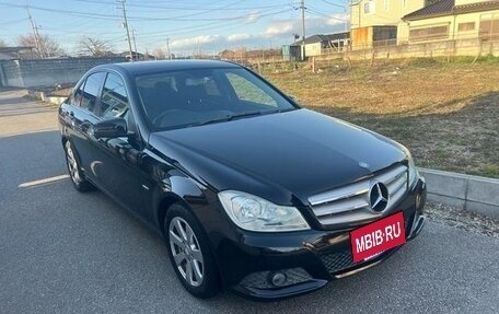 Mercedes-Benz C-Класс, 2014 год, 1 100 000 рублей, 3 фотография
