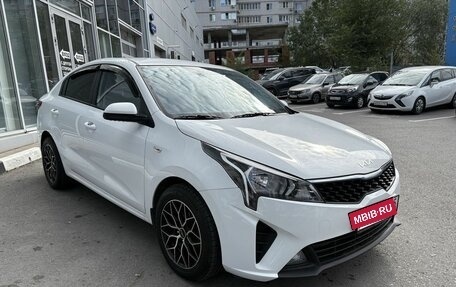 KIA Rio IV, 2021 год, 1 599 000 рублей, 6 фотография