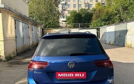 Volkswagen Tiguan II, 2019 год, 2 300 000 рублей, 3 фотография