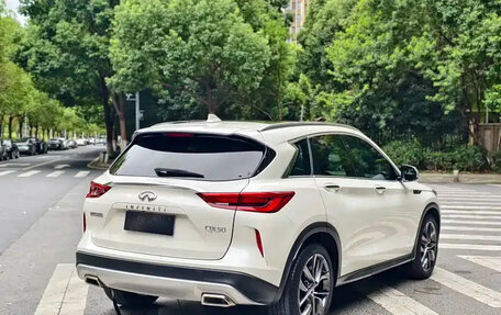 Infiniti QX50 II, 2022 год, 2 460 000 рублей, 5 фотография