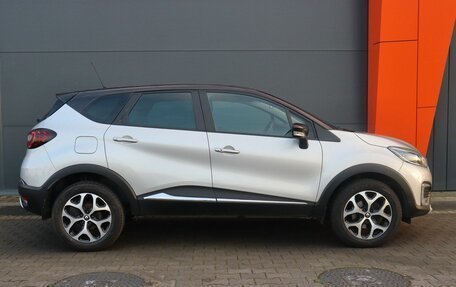Renault Kaptur I рестайлинг, 2018 год, 1 699 000 рублей, 3 фотография