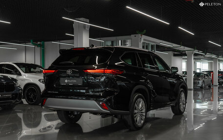 Toyota Highlander, 2025 год, 5 550 000 рублей, 4 фотография