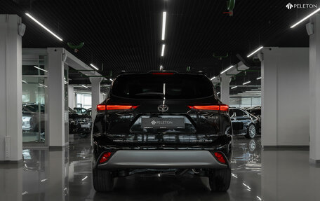 Toyota Highlander, 2025 год, 5 550 000 рублей, 6 фотография
