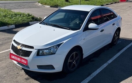 Chevrolet Cruze II, 2012 год, 630 000 рублей, 2 фотография