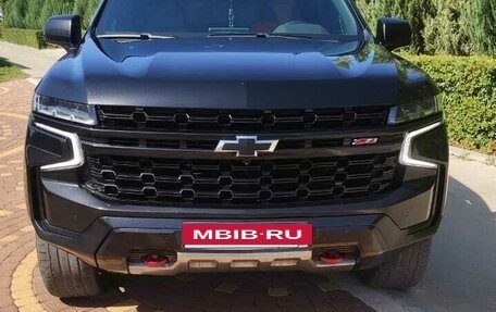 Chevrolet Tahoe IV, 2022 год, 7 400 000 рублей, 3 фотография