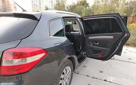 Renault Laguna III рестайлинг, 2008 год, 750 000 рублей, 5 фотография