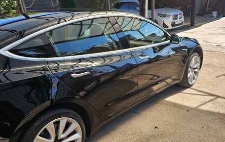 Tesla Model 3 I, 2018 год, 2 390 000 рублей, 2 фотография